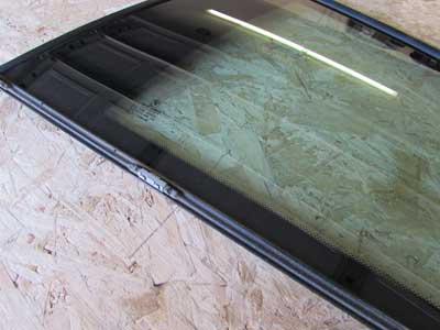 BMW Side Quarter Panel Window Glass, Rear Left 51367069221 E63 645Ci 650i M6 Coupe Only2